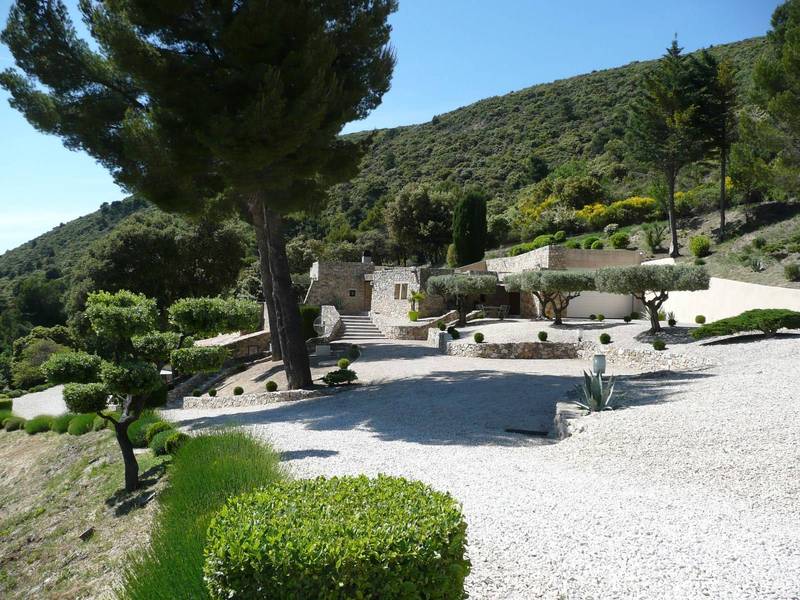 Architect house for sale in Lourmarin