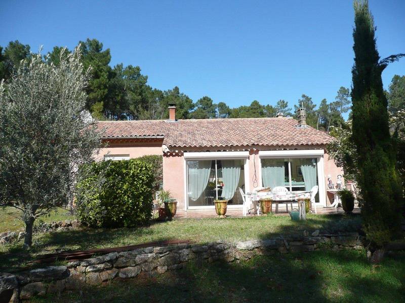 Roussillon à vendre maison de village avec jardin