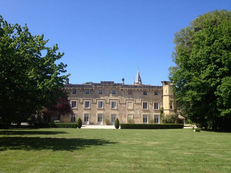 Chateau à vendre en Provence par l'agence Immobilière du Luberon