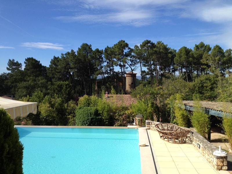 Roussillon maison de village à la vente avec jardin et piscine