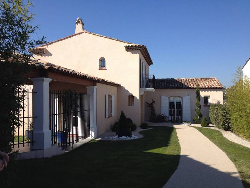 A vendre Maison contemporaine sur un Golf en Provence