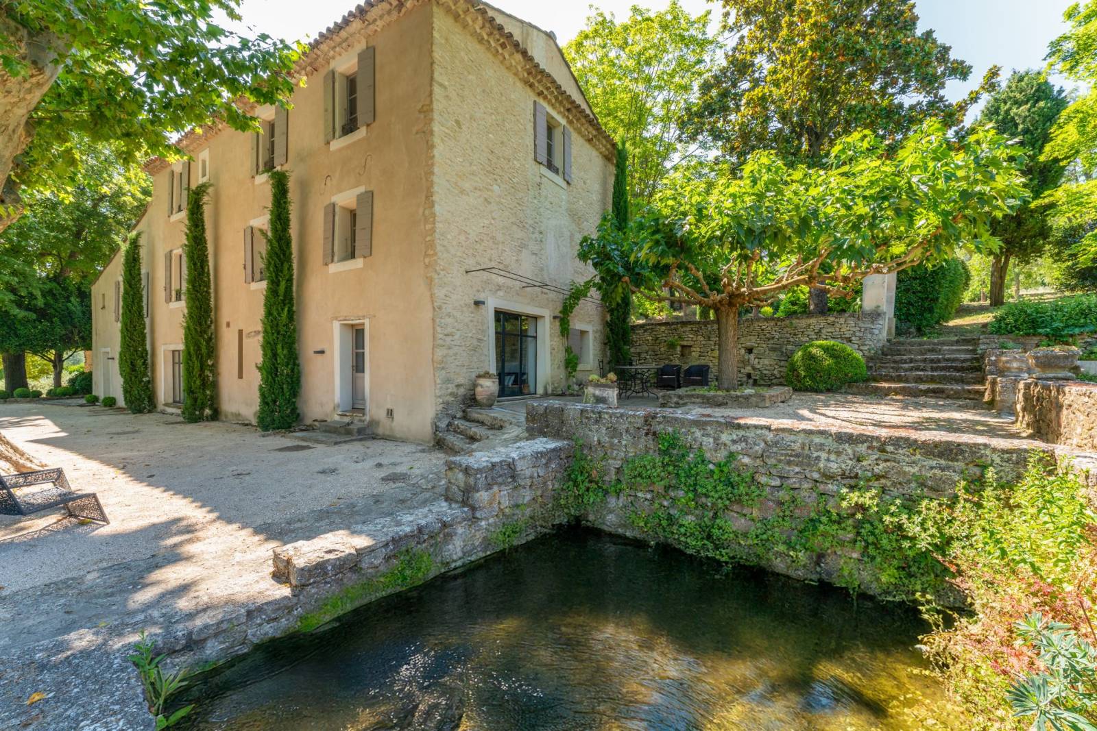 luberon luxury property
