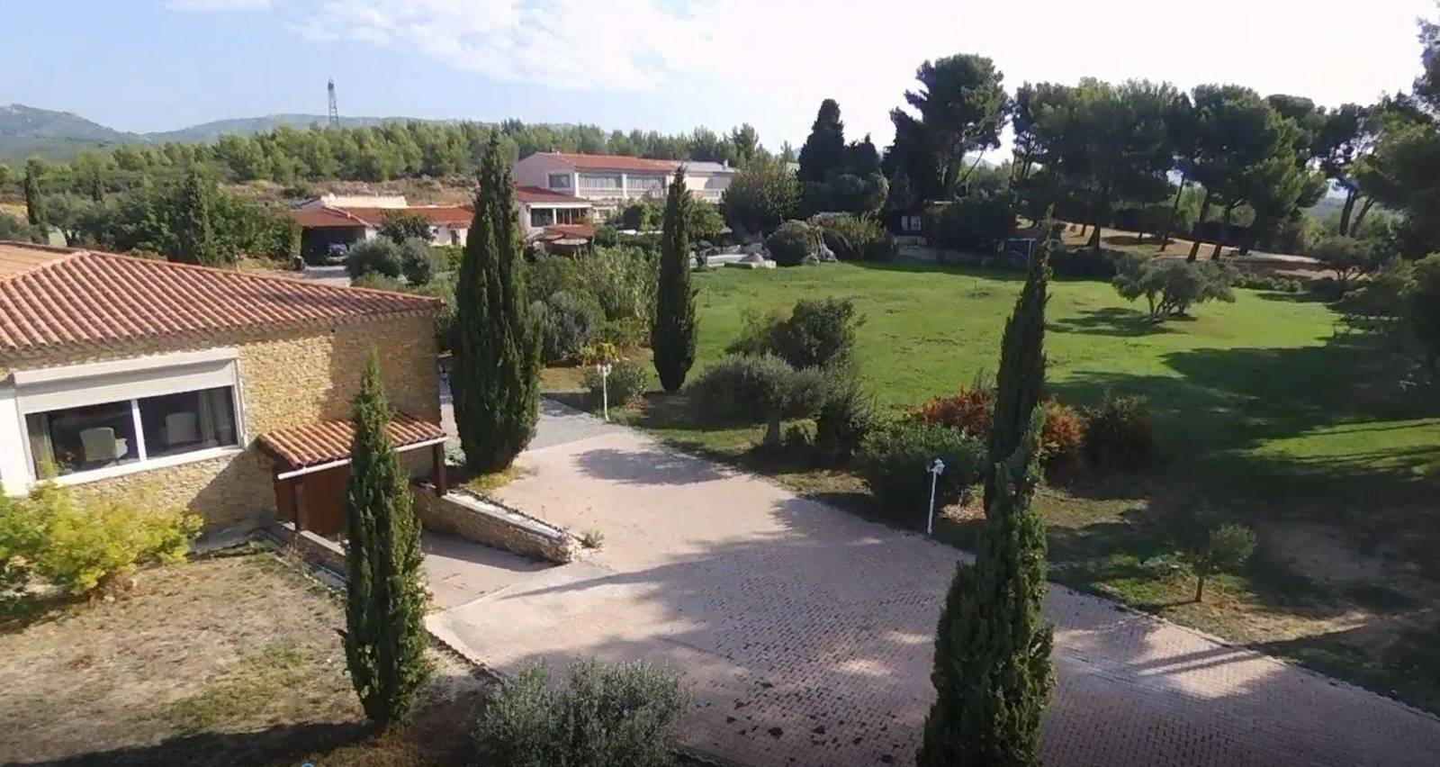 Contact and Details for The Luberon Estate Agency in Ménerbes