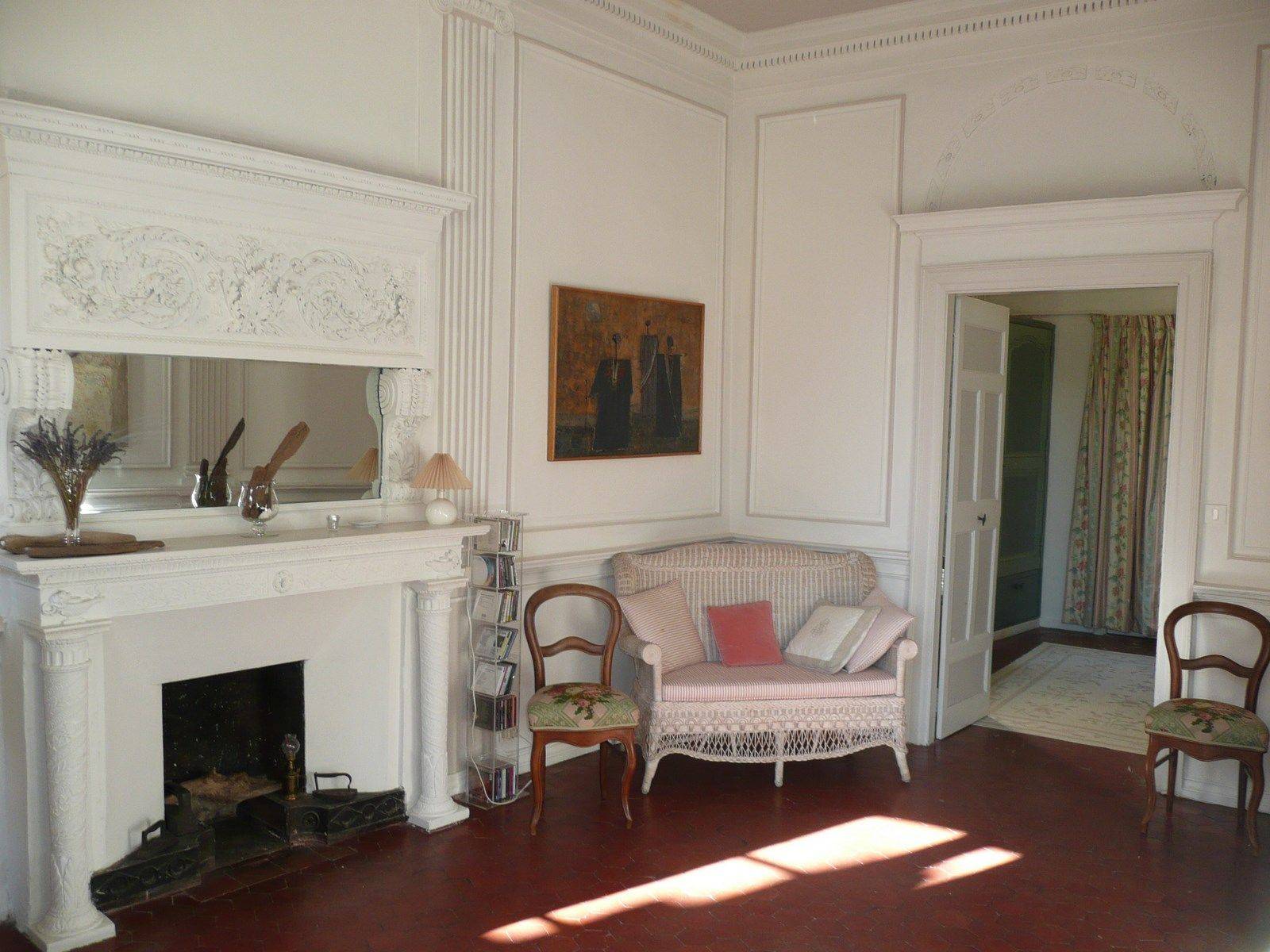 Charme authenticité et caractère dans cette immeuble à vendre à Avignon