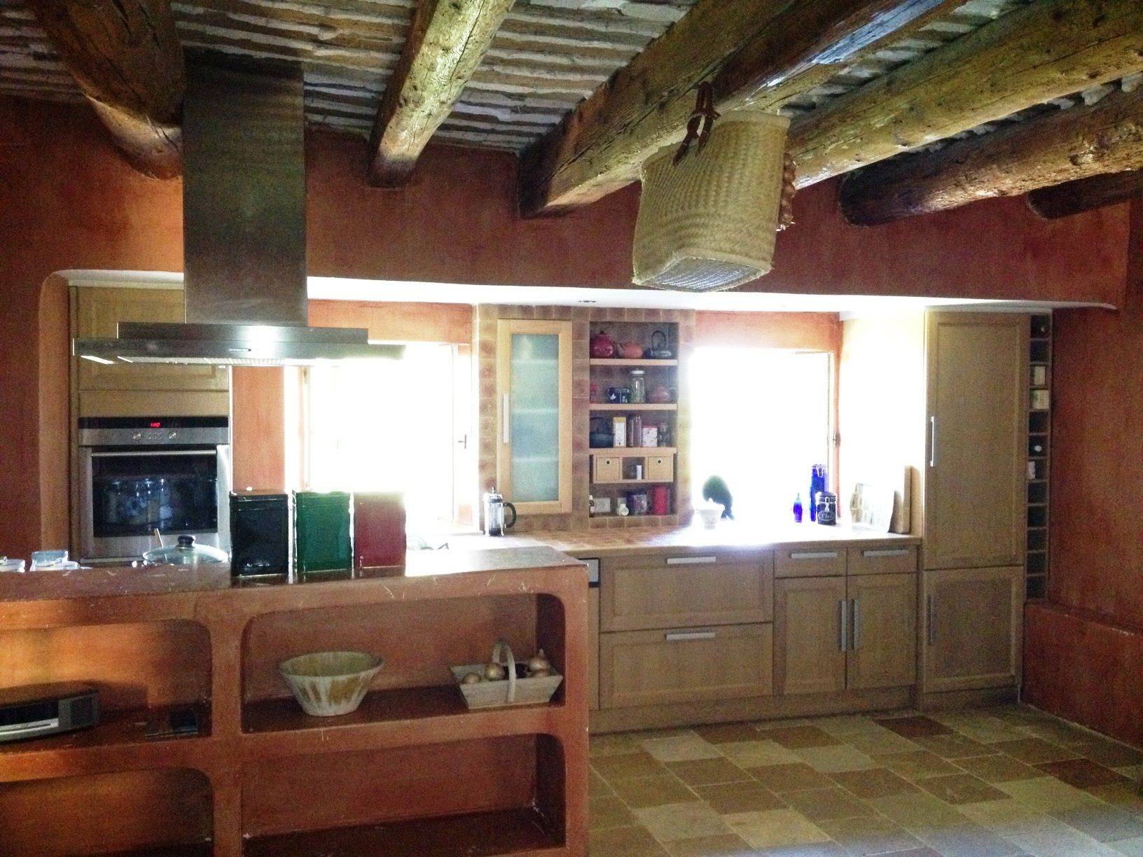 A vendre maison de village avec jardin et piscine dans le Luberon