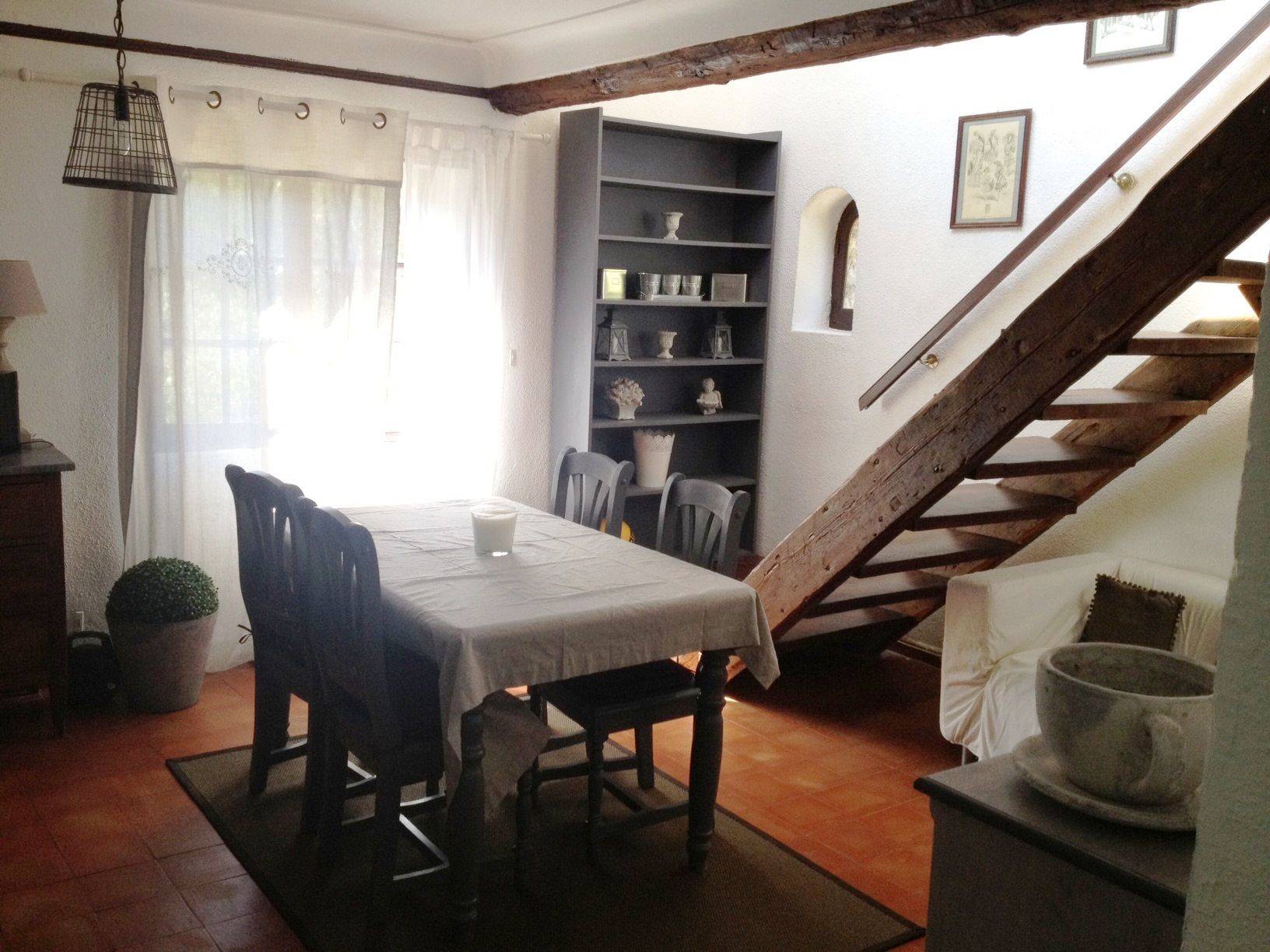 Luberon maison a vendre avec jardin arboré et piscine