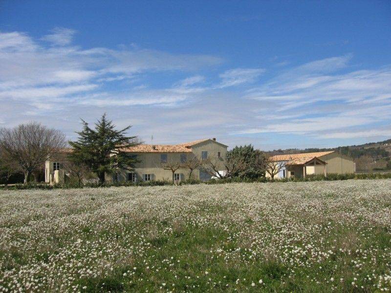 Bonnieux property