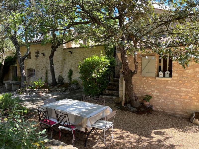 ménerbes real estate