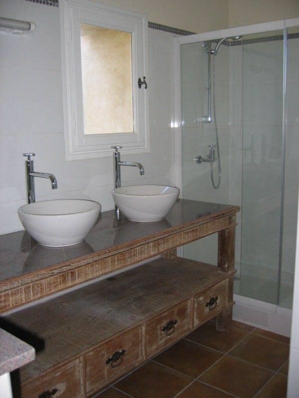 Farmhouse for sale in Bonnieux with a courtyard